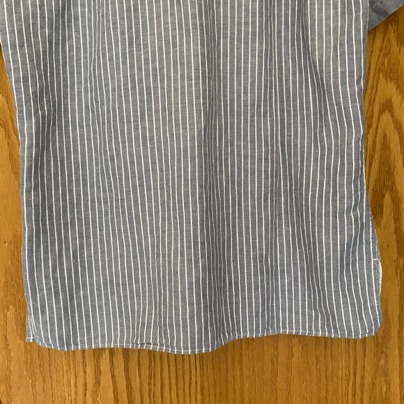 JW Anderson x Uniqlo Men’s Shirt - Picture 9 of 12